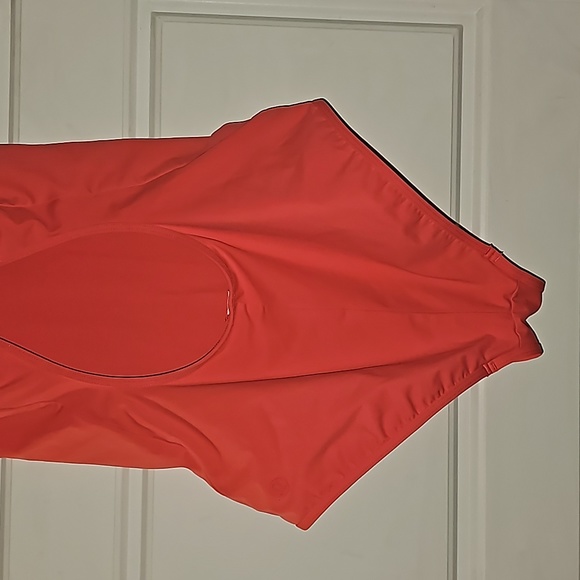 Lululemon Wave Wonderer Swimsuit - Picture 4 of 9